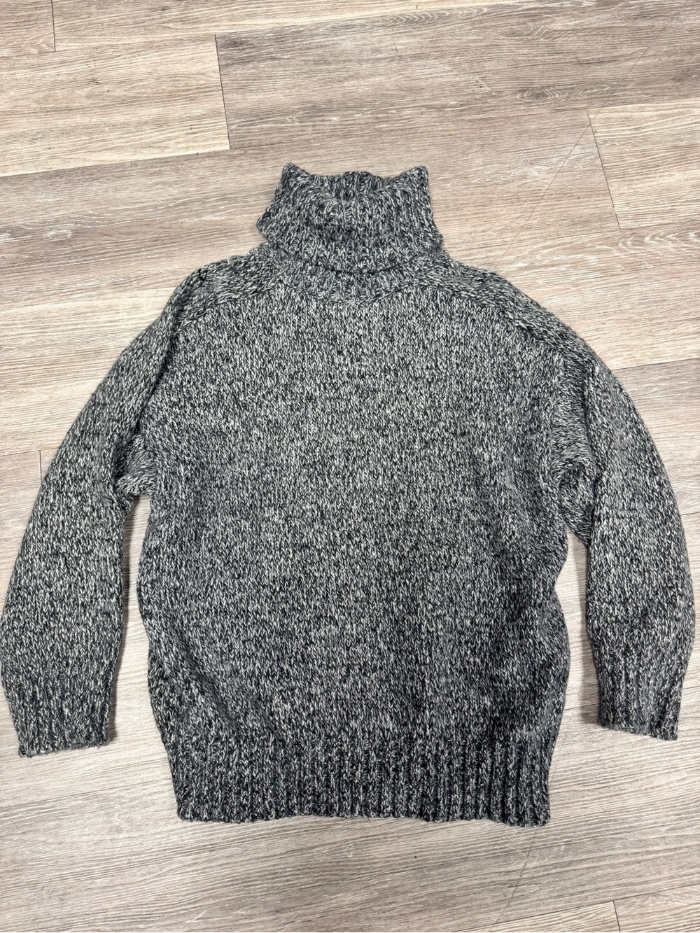 Pull&Bear Black‑Gray Marled Turtleneck Sweater